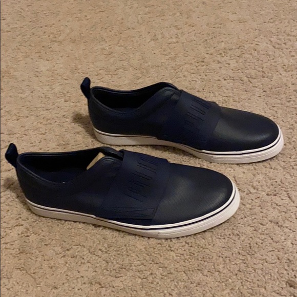 Puma Slip on - Picture 3 of 5